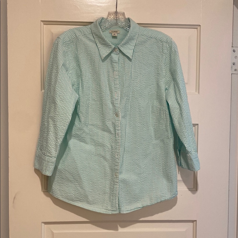 L.L. Bean Green 3/4 length sleeve Shirt Lightweight Casual